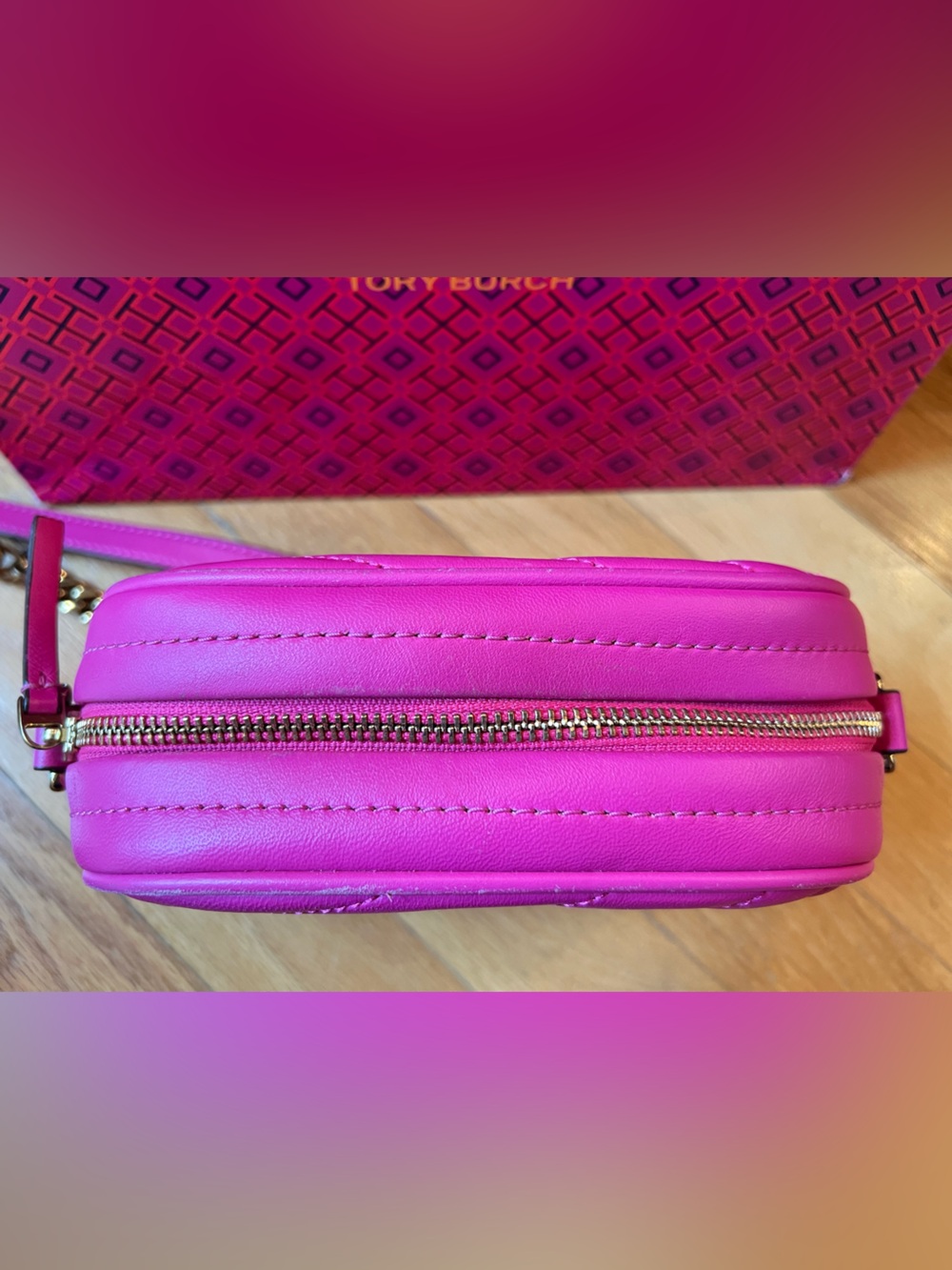 Tory Burch Crazy Pink Kira Chevron Small Leather Camera Bag - Picture 10 of 14